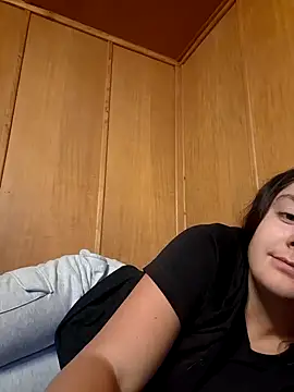 YoungLiisaxx online show from 10, 9, 2025