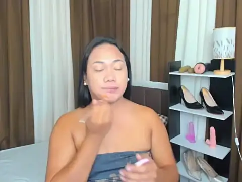 TsUncutKaren online show from 22, 9, 2025