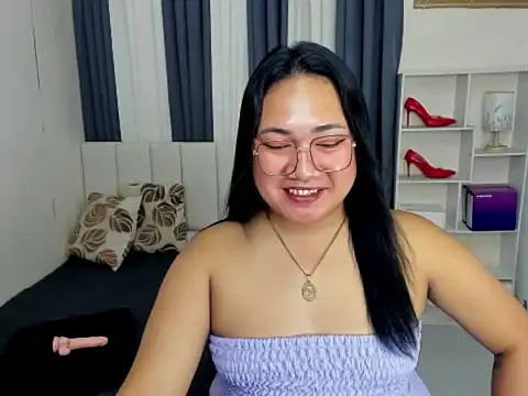 TsUncutKaren online show from 11, 1, 2026