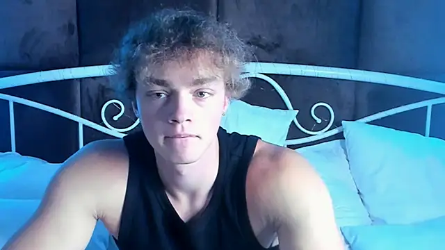 Snapshot of ChaseMuscular chatting on 8, 10, 2025 ChaseMuscular online show from 8, 10, 2025