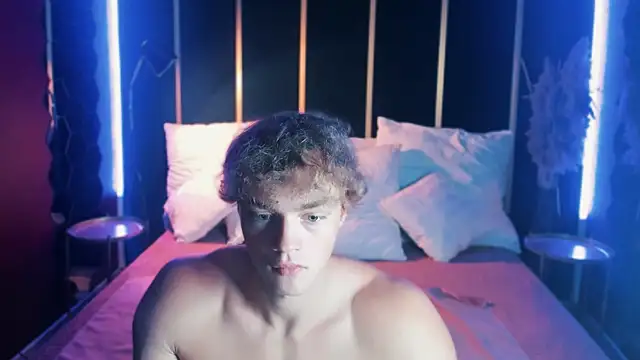 Snapshot of ChaseMuscular chatting on 21, 9, 2025 ChaseMuscular online show from 21, 9, 2025