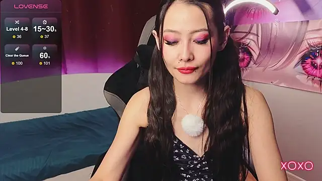 Milly  Foxy online show from 18, 12, 2025