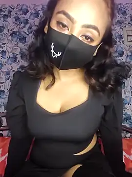 yours sugar babe online show from 18, 12, 2025