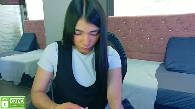 Aurora jones11 online show from 26, 9, 2025