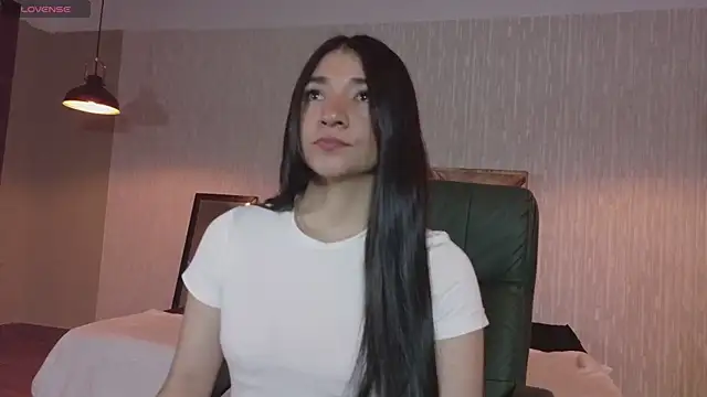 Aurora jones11 online show from 12, 10, 2025