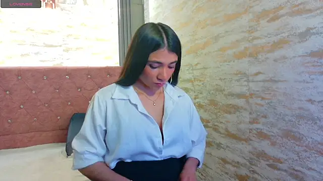 Aurora jones11 online show from 25, 9, 2025