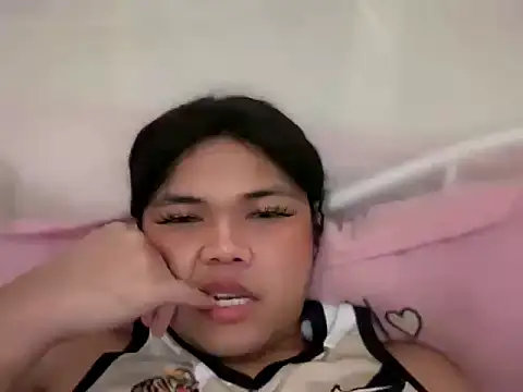 Snapshot of Sassy_lenarxx chatting on 2, 5, 2026 Sassy lenarxx online show from 2, 5, 2026