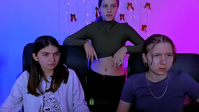 gloria bubble online show from 1, 2, 2026