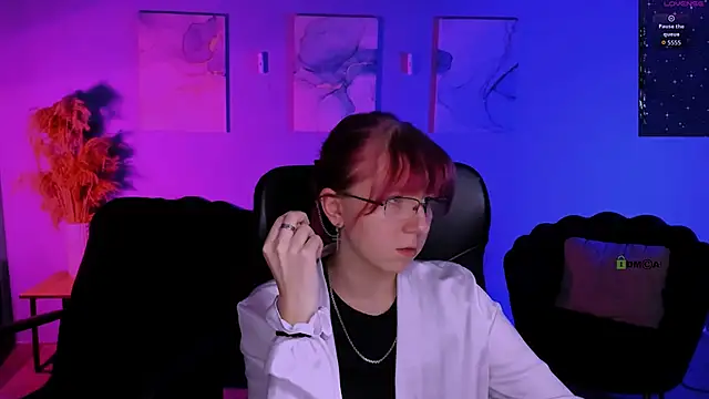 gloria bubble online show from 11, 4, 2026