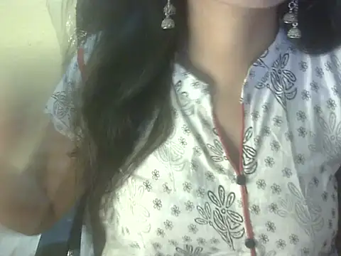 Neha Sharma1 online show from 9, 10, 2025