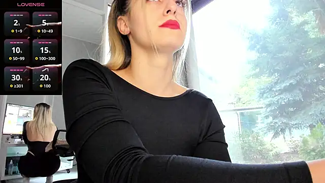 Snapshot of Ella_Vee chatting on 13, 9, 2025 Ella Vee online show from 13, 9, 2025