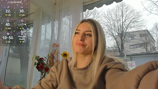 Ella Vee online show from 3, 4, 2026