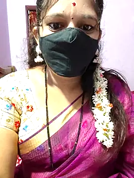 luci-queen online show from 15, 9, 2025