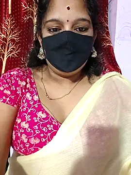 luci-queen online show from 26, 9, 2025