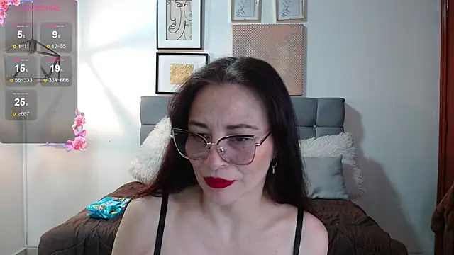  naomi s online show from 21, 5, 2026