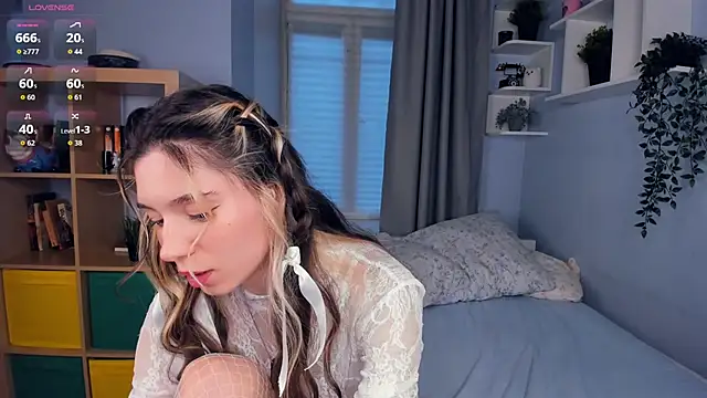 AntonettaTarring online show from 24, 11, 2025