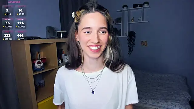 AntonettaTarring online show from 24, 9, 2025