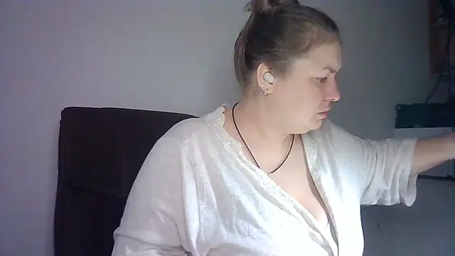 MartaXLove online show from 2, 11, 2025