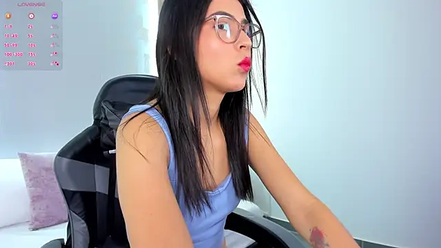 desireee  online show from 3, 11, 2025