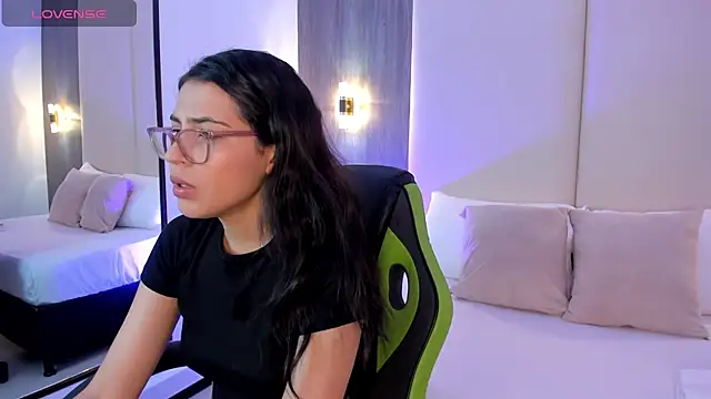 desireee  online show from 28, 2, 2026