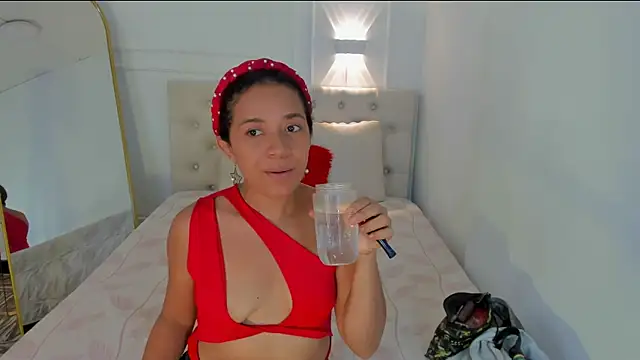 charlotte dante212 online show from 13, 7, 2026