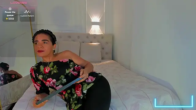 charlotte dante212 online show from 11, 7, 2026
