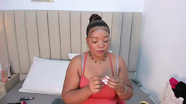 Snapshot of Afrodita_de_amor chatting on 29, 11, 2025 Afrodita de amor online show from 29, 11, 2025