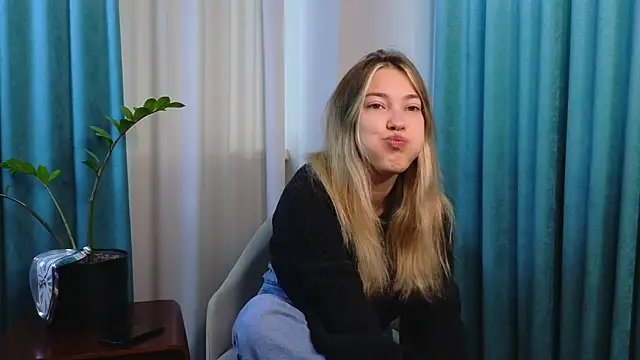 AngelicRice online show from 15, 9, 2025