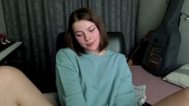 CutieAnny online show from 20, 5, 2026