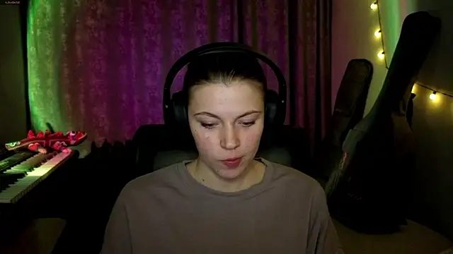 CutieAnny online show from 26, 3, 2026