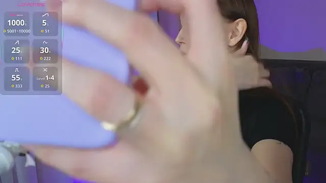 HoneyLace  online show from 17, 1, 2026