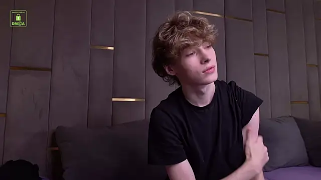 Snapshot of Kevin_Garsia chatting on 10, 9, 2025 Kevin Garsia online show from 10, 9, 2025