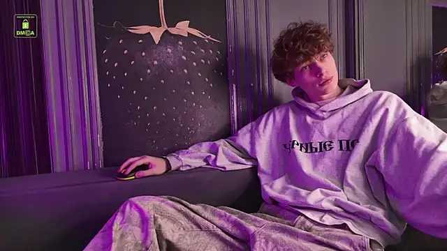 Kevin Garsia online show from 7, 3, 2026