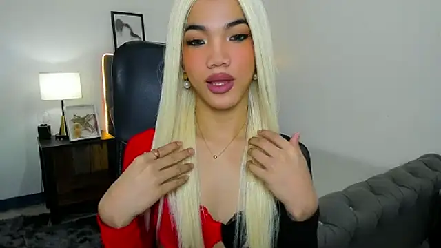 CassieSommereux online show from 13, 10, 2025