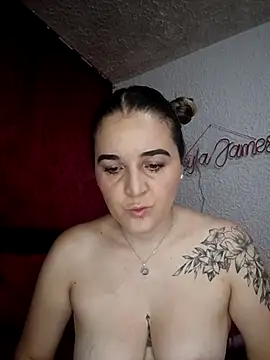 leyla james  online show from 27, 9, 2025