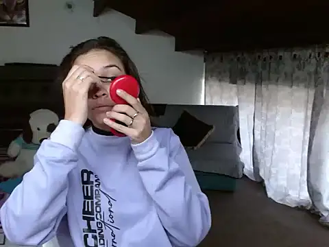 Skylovershot online show from 11, 11, 2025