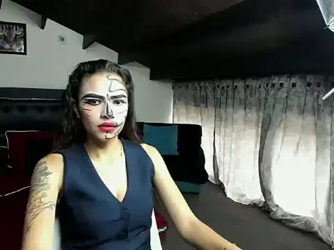 Skylovershot online show from 31, 10, 2025