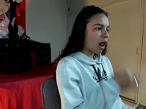 Skylovershot online show from 24, 2, 2026