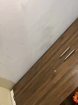 Snapshot of V-Hot-Sweti chatting on 11, 10, 2025 V-Hot-Sweti online show from 11, 10, 2025