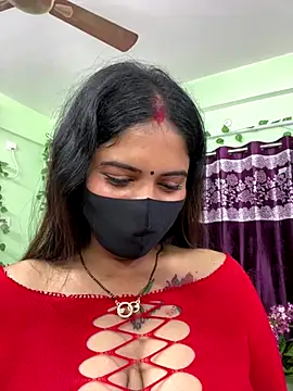 Snapshot of V-Hot-Sweti chatting on 20, 9, 2025 V-Hot-Sweti online show from 20, 9, 2025