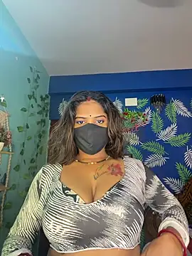 V-Hot-Sweti online show from 8, 7, 2026
