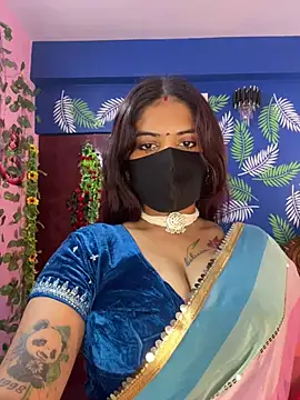 Snapshot of V-Hot-Sweti chatting on 11, 1, 2026 V-Hot-Sweti online show from 11, 1, 2026