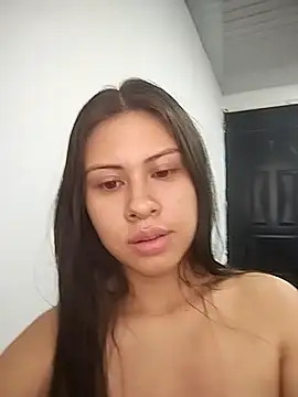 Layla fontainex x online show from 26, 9, 2025