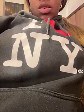 MiaPersie online show from 13, 3, 2026