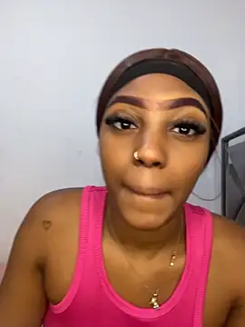 zaracollins01 online show from 15, 5, 2026