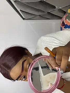 zaracollins01 online show from 26, 3, 2026