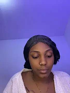 Snapshot of zaracollins01 chatting on 8, 7, 2026 zaracollins01 online show from 8, 7, 2026