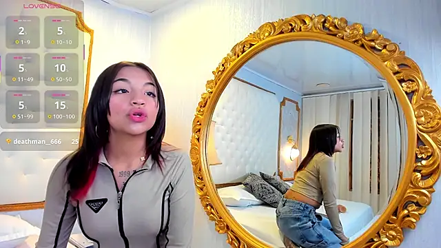 Manelyk evanss  online show from 14, 9, 2025