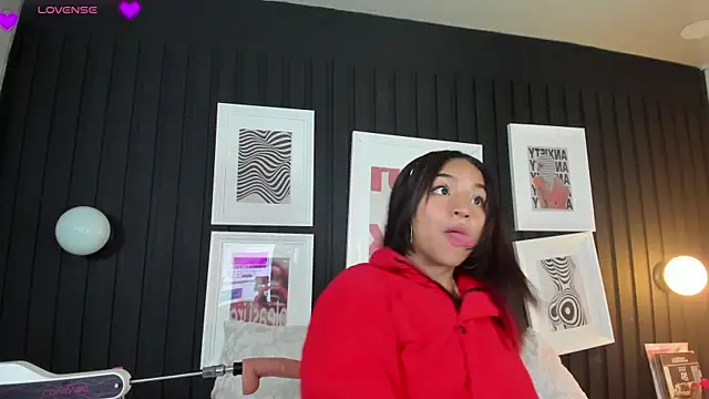 Manelyk evanss  online show from 17, 2, 2026