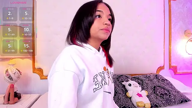 Manelyk evanss  online show from 22, 9, 2025